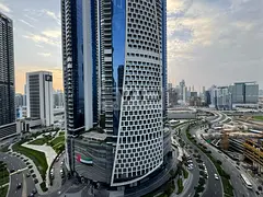 Modern 1BR | Spacious Layout | Business Bay — 2