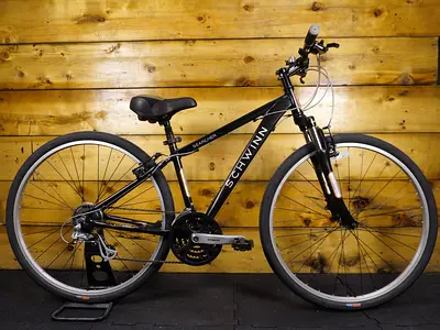 Schwinn Searcher Mountain Bike