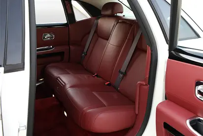 2016 ROLLS-ROYCE GHOST — миниатюра 19