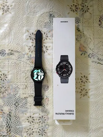 Samsung Galaxy Watch 6 Classic - Black (with original box) 43 mm