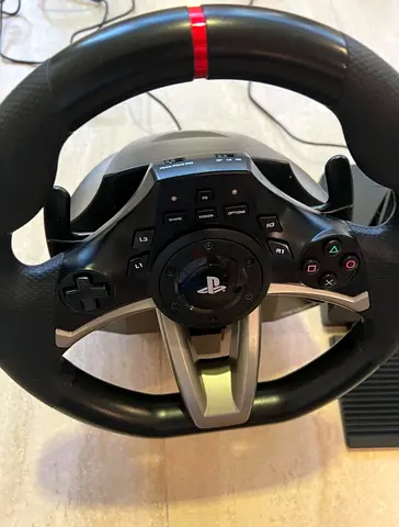 PS4/PS5 Hori Gaming Racing Wheel with Pedals - PRICE IS NEGOTIABLE