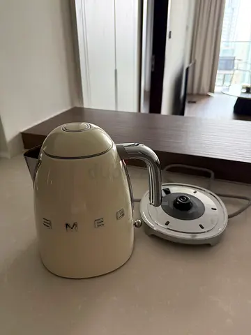 SMEG kettle