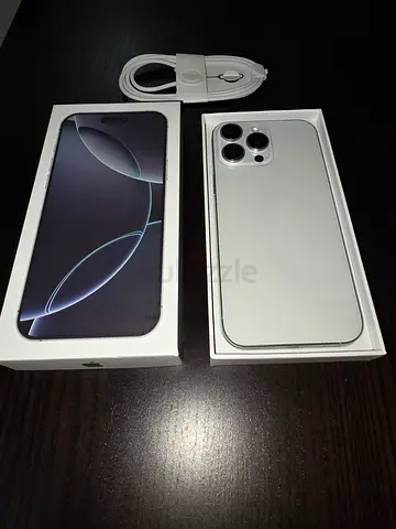 Iphone 16 pro max with Box charger 256Gb Dual esim warranty till 11/26 battery 99% cycle 229