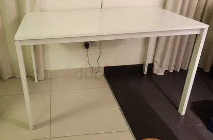 Ikea white table