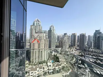 VACANT | BEST LAYOUT CORNER UNIT FULL MARINA VIEW