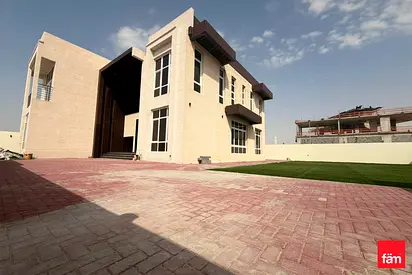Arabic Living Style | Massive Garden | Brand New
