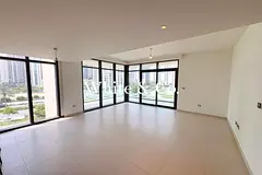 MOVE IN READY | IMMACULATE | CORNER UNIT