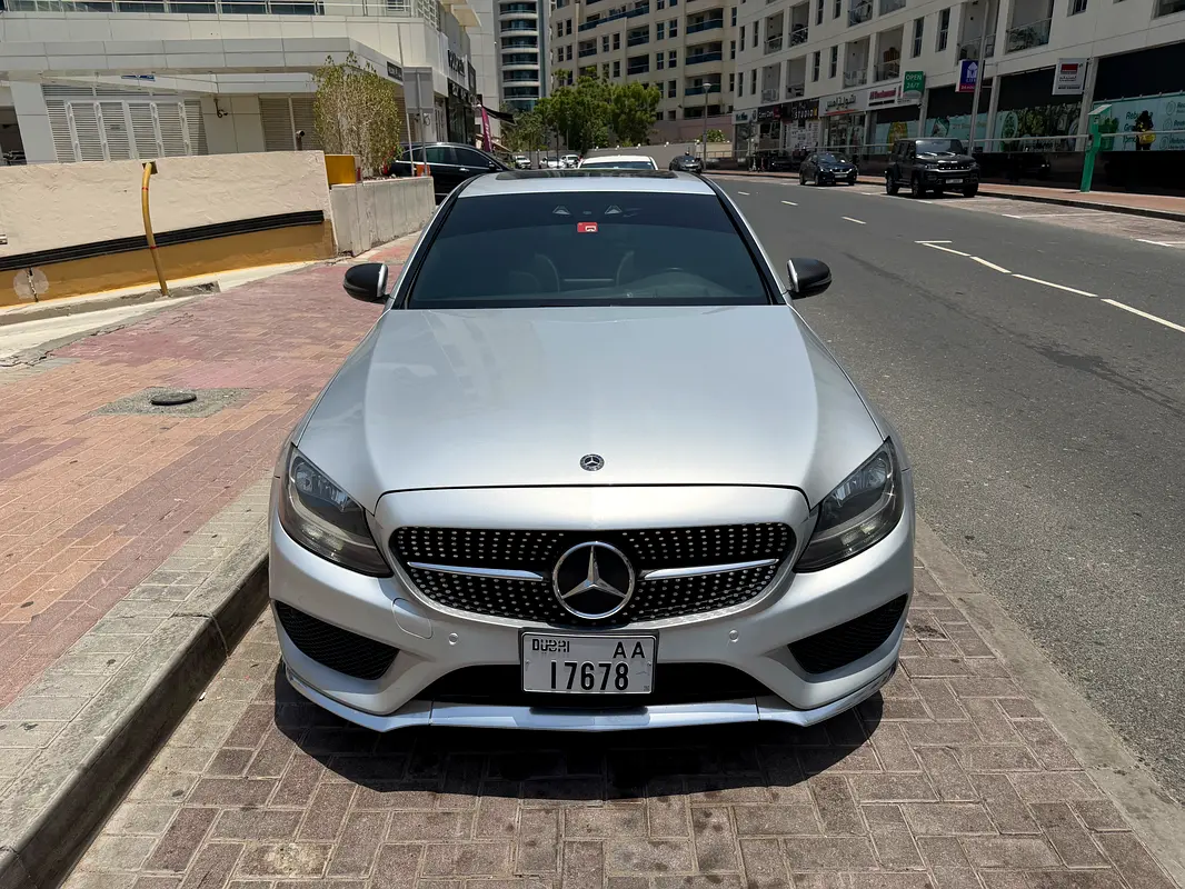 Mercedes-Benz C-Class 2018 — photo 1 of 13
