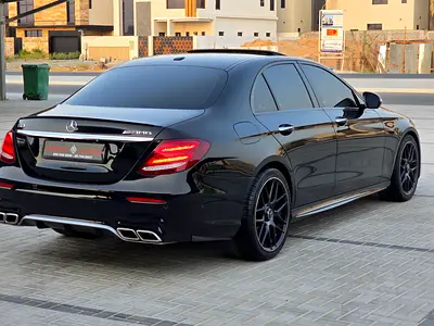 صورة مصغرة 7 لـ 2018 Mercedes-BENZ E-CLASS