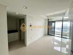 Ready to Move In | High Floor | Multiple Cheques