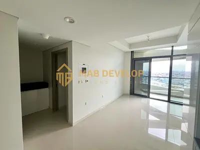 Ready to Move In | High Floor | Multiple Cheques