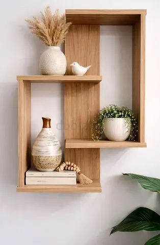 Light Oak Wall-Mounted Display Shelf - 3 Tier Decorative Unit