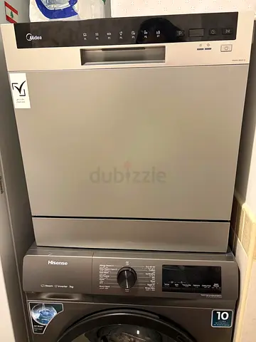 Dishwasher in Great Condition - Almost New