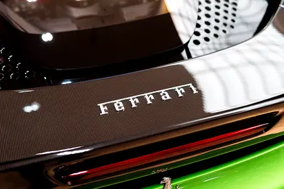 صورة 9 لـ 2021 Ferrari SF90 STRADALE