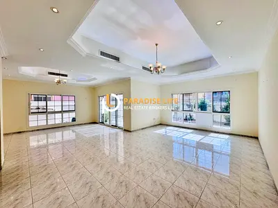 Semi Independent 4 Bedroom Villa 220,000 AED