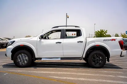Nissan Navara PRO-4X 2025 - Brand New Off-Road Performance-1