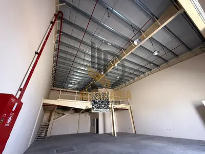 Annual Warehouse for Rent in Al Dajjah – Sharjah A great opportunity to rent a warehouse in Al Dajjah, Sharjah, a strategic industrial location with e
