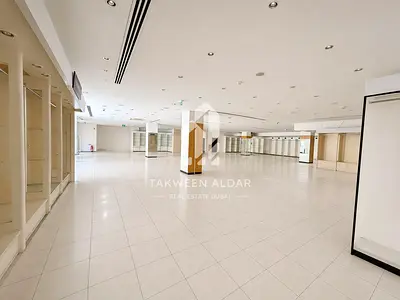 Negotiable | Premium Retail Space | High Exposure