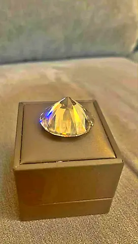 *Exclusive Opportunity: 130-Carat Natural Diamond for sale in Ajman UAE