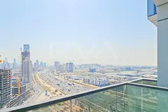 FURNISHED | STUNNING SKYLINE VIEW | PRIME LOCATION