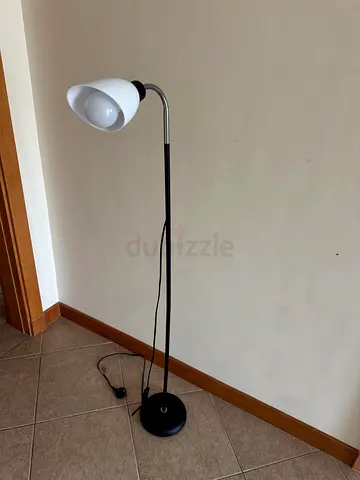 Black Metal Floor Lamp