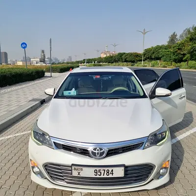 Toyota Avalon 2013 SE+ | GCC Specs | Excellent Condition