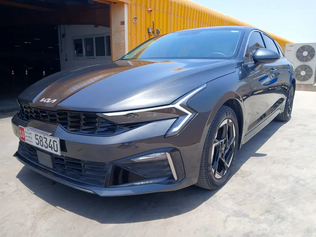 Kia K5 2024 — photo 1 of 16