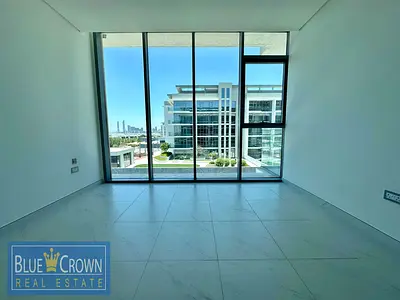 OPEN VIEW // READY TO MOVE 1 BEDROOM