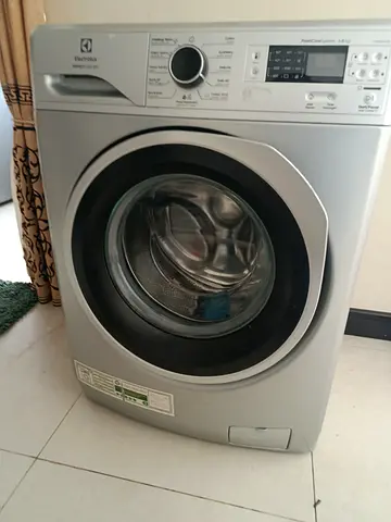 Electrolux Washing Machine 8kg Silver Free Delivery