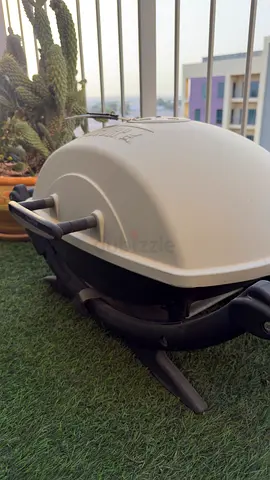 Weber Portable electric BBQ/grill with lid - good condition
