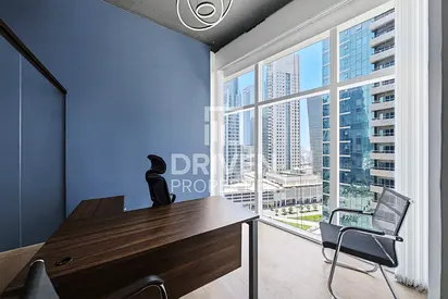 Freshly Renovated Office | High Floor | Vacant