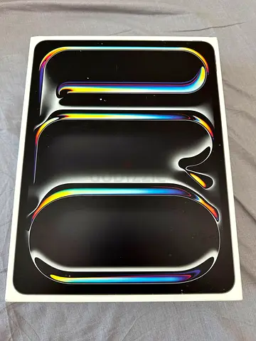 SEALED  BRAND NEW iPad Pro 13-inch (M5) Wi‑Fi 512GB Space Black + Apple Pencil Pro + 2 FREE cases