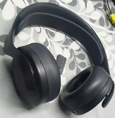 Ps5 wireless 3D headphone with USB for sale