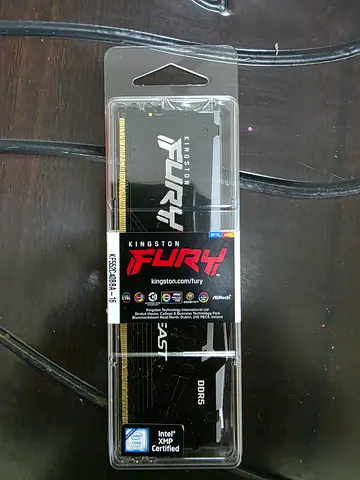 Kingston Fury Beast 16GB DDR5 Ram RGB