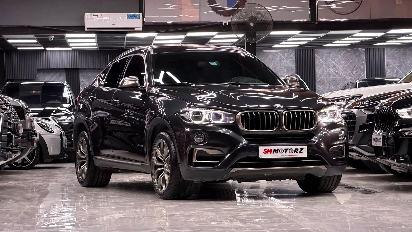 BMW X6 2016 — photo 1 of 1