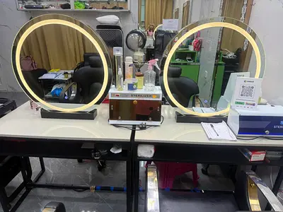 Modern LED Salon Mirror Station – Tou
