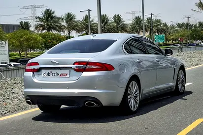 صورة 6 لـ 2014 Jaguar XF