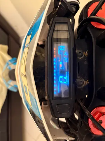 Sharmax 190 power max barely used 120km only