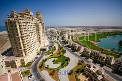 Lovely 2BR High Floor Lagoon View Corner Unit