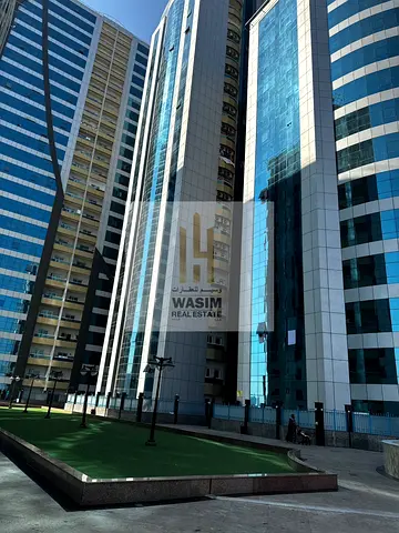شقة غرفة وصالة وبلكونة مفتوحة بمساحات واسعة بأبراج الأورينت