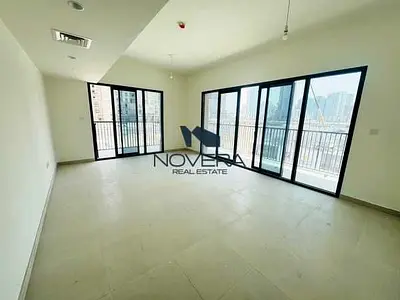 CLOSE KICHEN | READY TO MOVE| BIG FLOOR PLAN