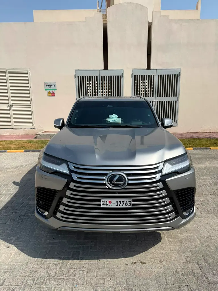Lexus LX-Series 2025 — photo 1 of 15