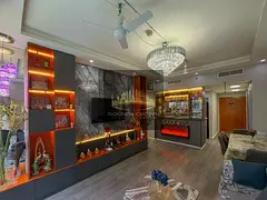 Fully Furnished And Upgraded Apartment Available For Rent In Skycourt