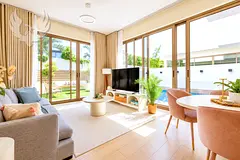 Upgraded | Private pool | Landscaped