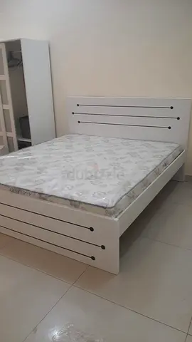 Single Walnut Bed Frame 90x190 cm - Modern Design