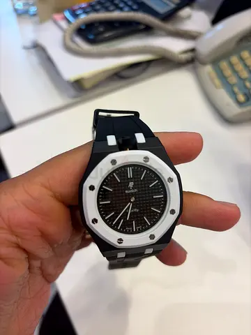 AP SWATCH BLACK WITH BAND