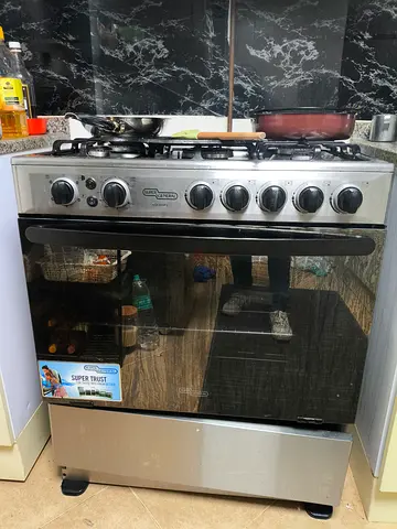 5 burner stove + oven