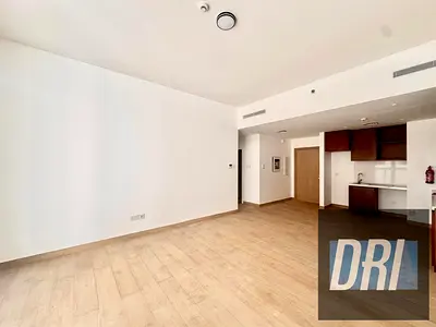 1-Bedroom Apartment | Community View