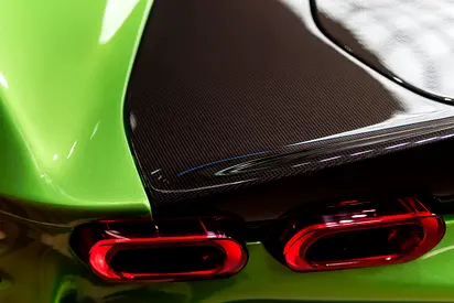 صورة 10 لـ 2021 Ferrari SF90 STRADALE