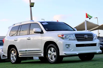 Toyota Land Cruiser VXR 2015 GCC Specs full 0ption Condition